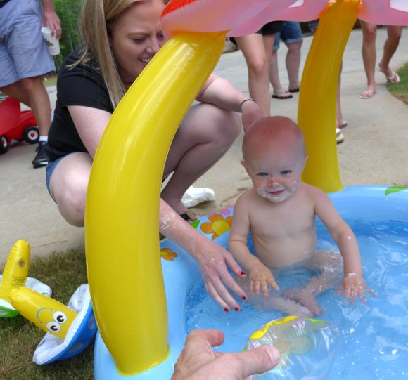 5a1q - Cleaning Up in the Pool